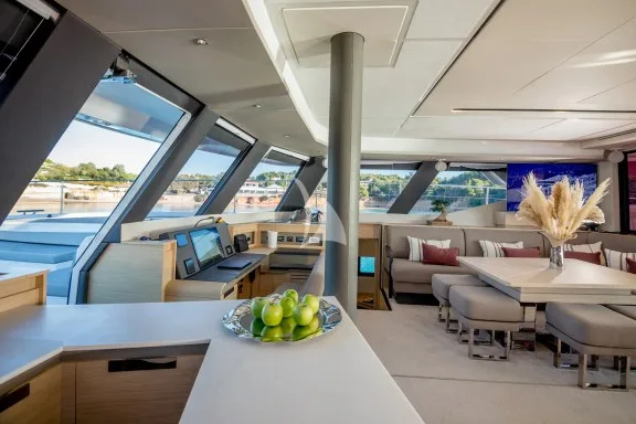Image of D2 yacht #56