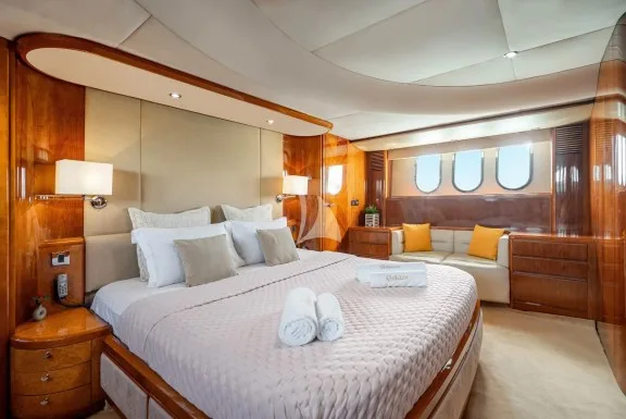 Image of GEKTOR yacht #56