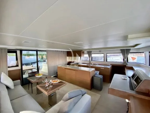 Main Saloon with galley up