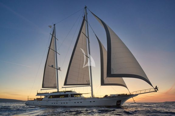 Lady Gita sailing