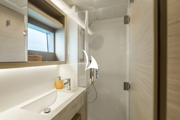 En-suite bathroom