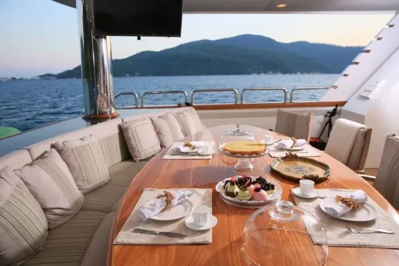 Image of Forty Love yacht #11