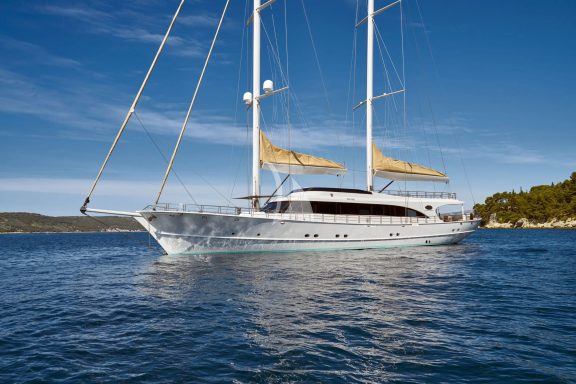 Image of ACAPELLA yacht #44