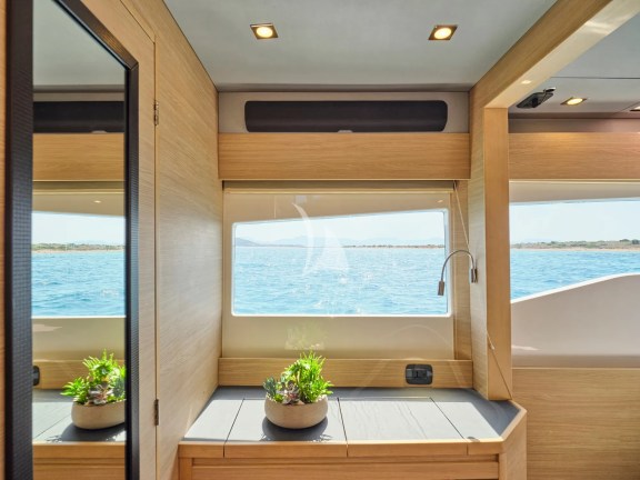 Image of EXPLORION yacht #28