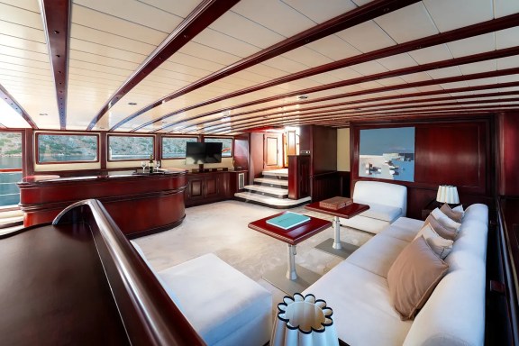 Saloon