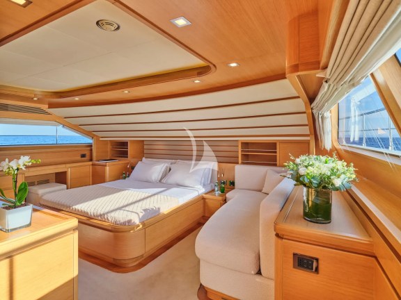 Master Cabin Main Deck