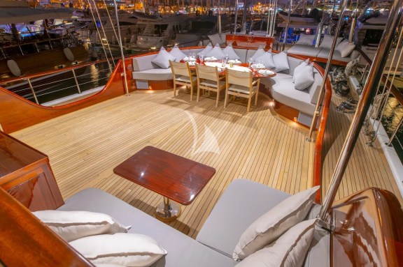 Aft deck