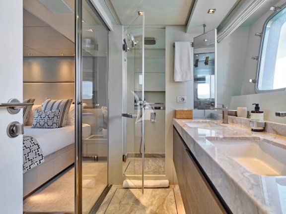 Image of ALEIN yacht #32