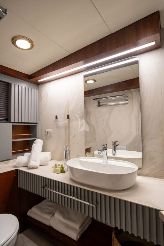 Second double ensuite