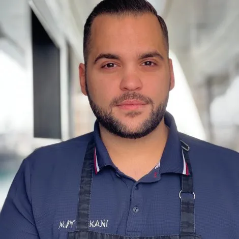 Crew of MAKANI II|Yiannis Govilas — Chef