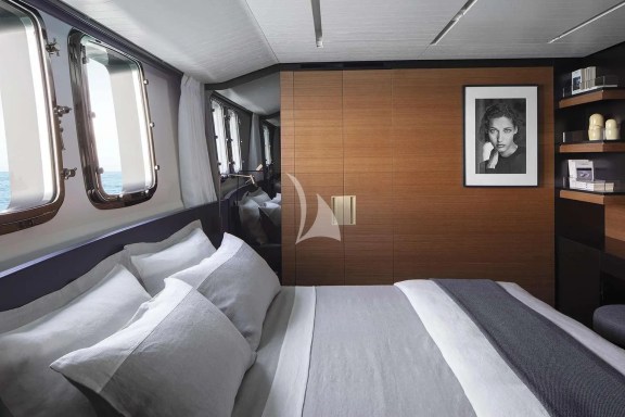 VIP Cabin