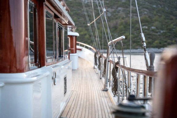 Deck details