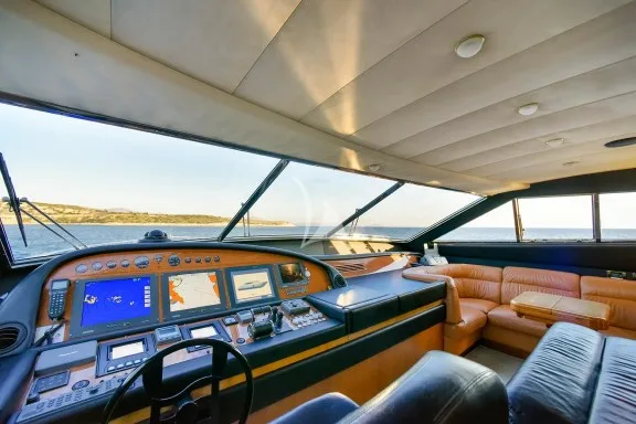 Image of DAY OFF yacht #16