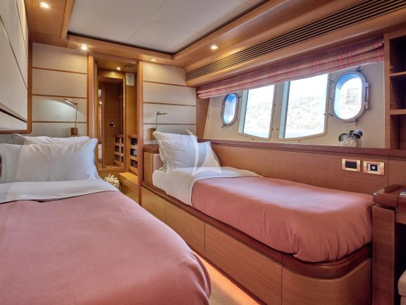 Image of Pareakki yacht #29