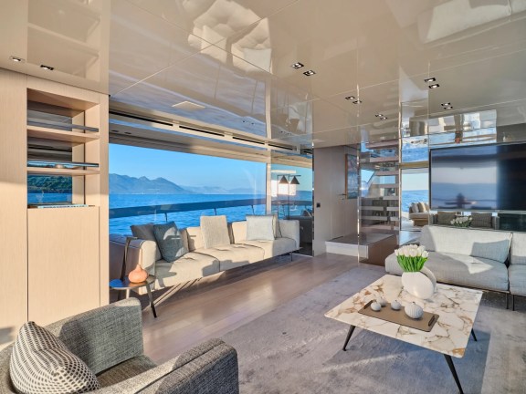 Image of DELLAGRAZIA yacht #39