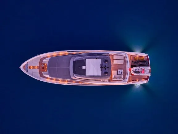 Image of DELLAGRAZIA yacht #37