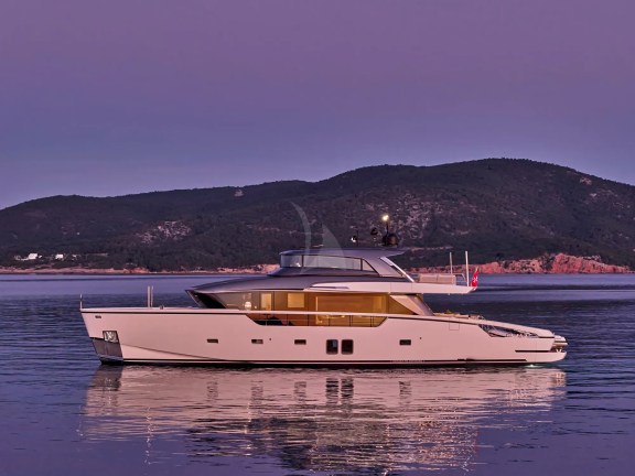 Image of DELLAGRAZIA yacht #28