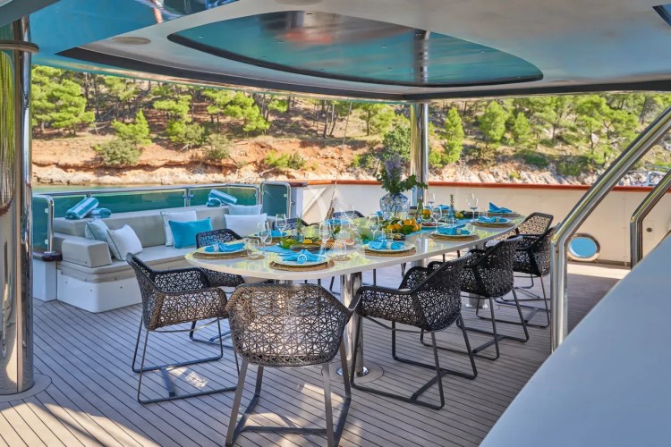 al fresco dining