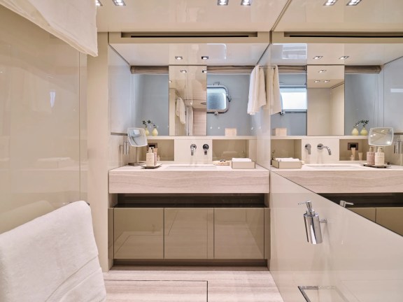 Image of DELLAGRAZIA yacht #58