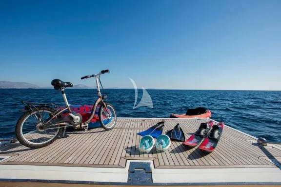 Image of DAY OFF yacht #31
