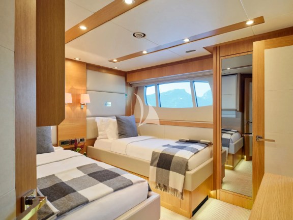 Image of MAKANI II yacht #43