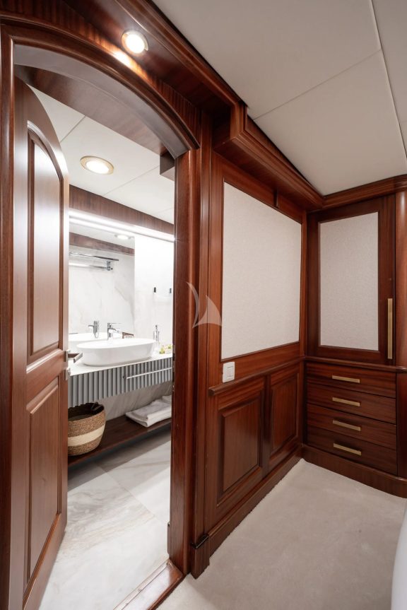 First Double ensuite