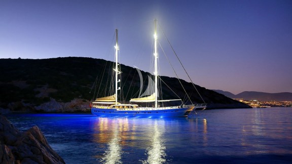 Image of QUEEN OF SALMAKIS yacht #6