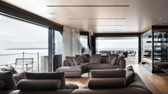Image of PIOLA yacht #17