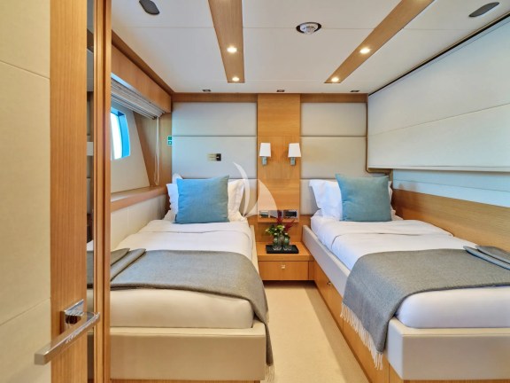 Image of MAKANI II yacht #47