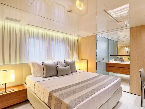Image of GOLDEN YACHT yacht #32