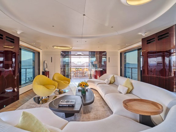 Main Deck Salon