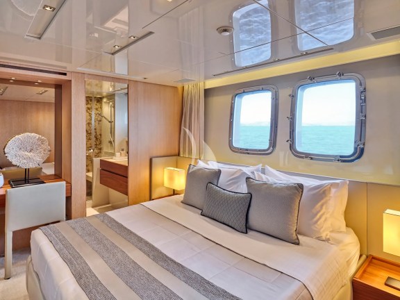 Image of GOLDEN YACHT yacht #33