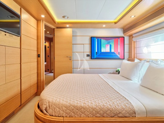 VIP cabin | lower deck