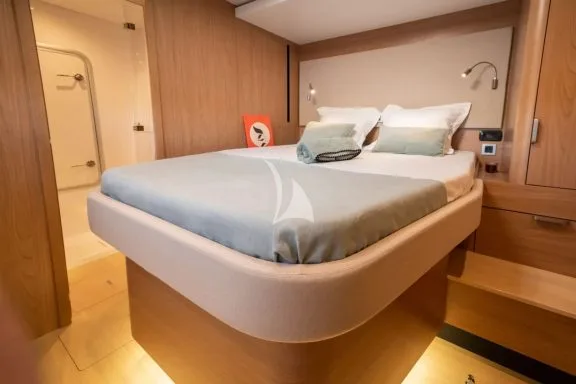Factory photos - guest cabin