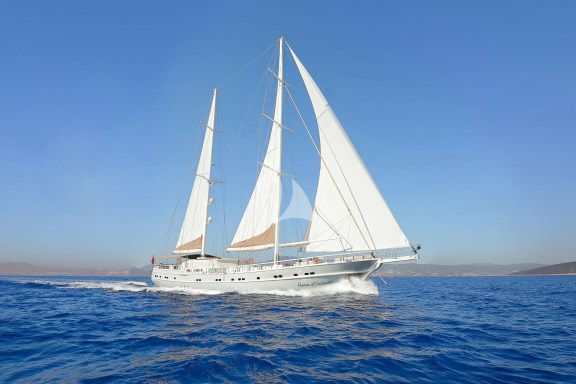 Image of QUEEN OF SALMAKIS yacht #9