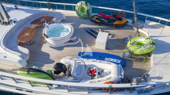 Image of QUEEN OF SALMAKIS yacht #18