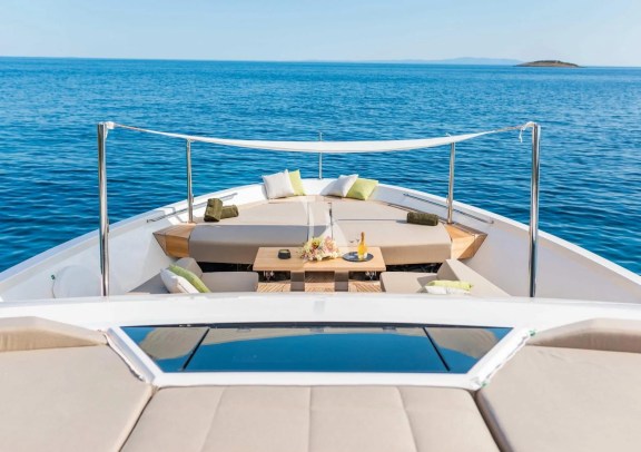 Image of PIOLA yacht #9