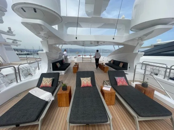 Sundeck of motor yacht AFRICA I, photographed on board by our broker