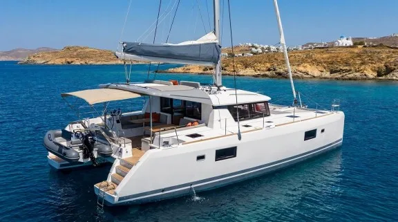 Greece 45 Class: Lagoon or similar