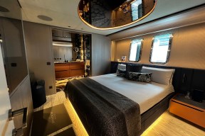 Real Yacht Image from Review