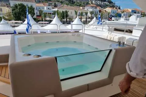 Marcelle Hailwax's photo from the onboard visit