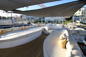 Real Yacht Image from Review