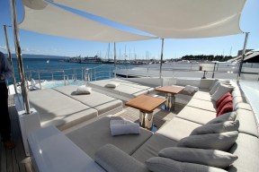 Real Yacht Image from Review