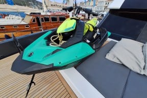 Real Yacht Image from Review