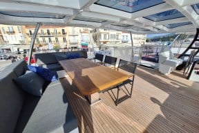 Real Yacht Image from Review