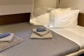 Real Yacht Image from Review