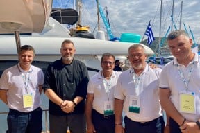 Real Yacht Image from Review