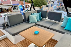 Real Yacht Image from Review