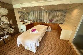 Real Yacht Image from Review