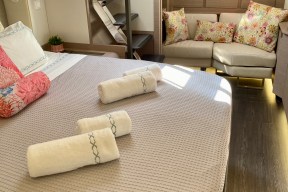 Real Yacht Image from Review